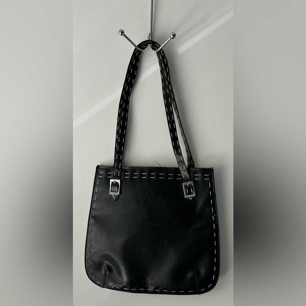 XOXO New York Black Vinyl Shoulder Bag - Picture 2 of 4